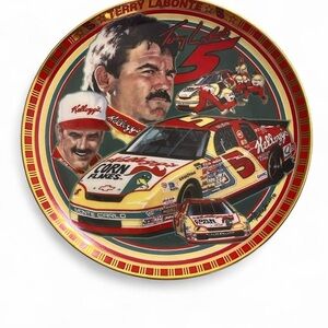 Knowles Terry Labonte Collector Plate - Red, Yellow, Green​​